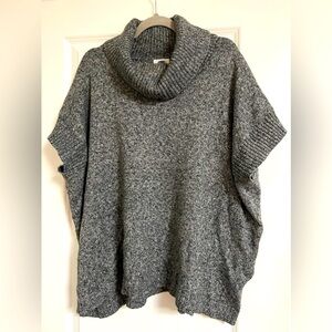 Old Navy Sweater M-L